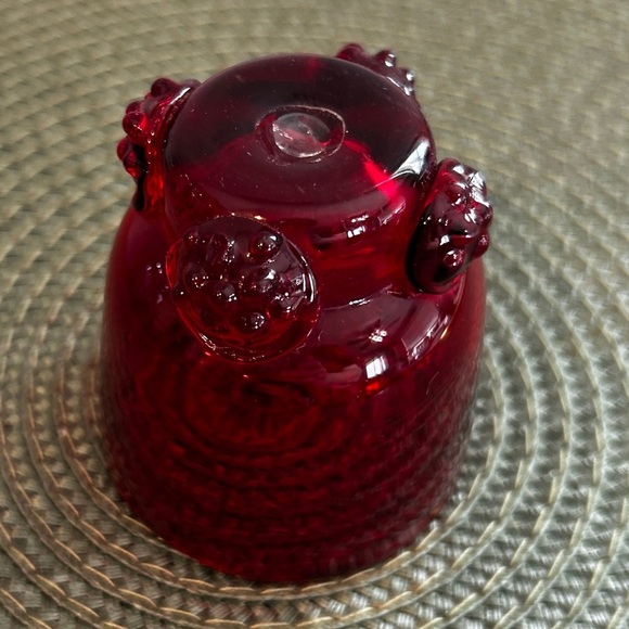 Blenko Applied Rosette Ruby Red Whiskey Tumblers or Shot Glass in pristine shape - Picture 7 of 8